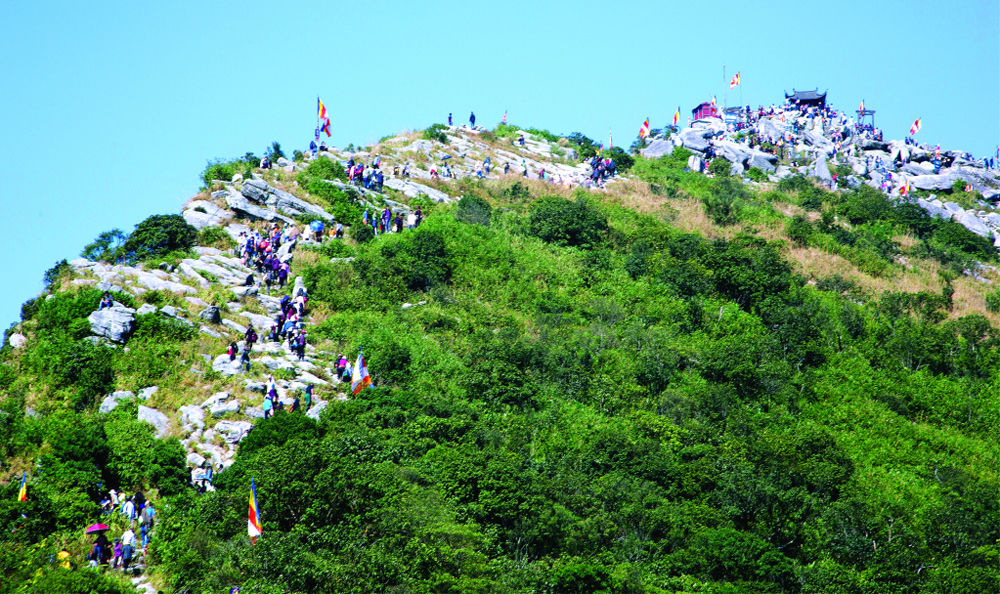 Quần thể Di tích Danh thắng Yên Tử - Vĩnh Nghiêm – Côn Sơn, Kiếp Bạc phản ánh câu chuyện về sự hình thành và tiếp nối bền vững di sản Phật giáo Trúc Lâm khởi nguồn từ dãy núi Yên Tử.