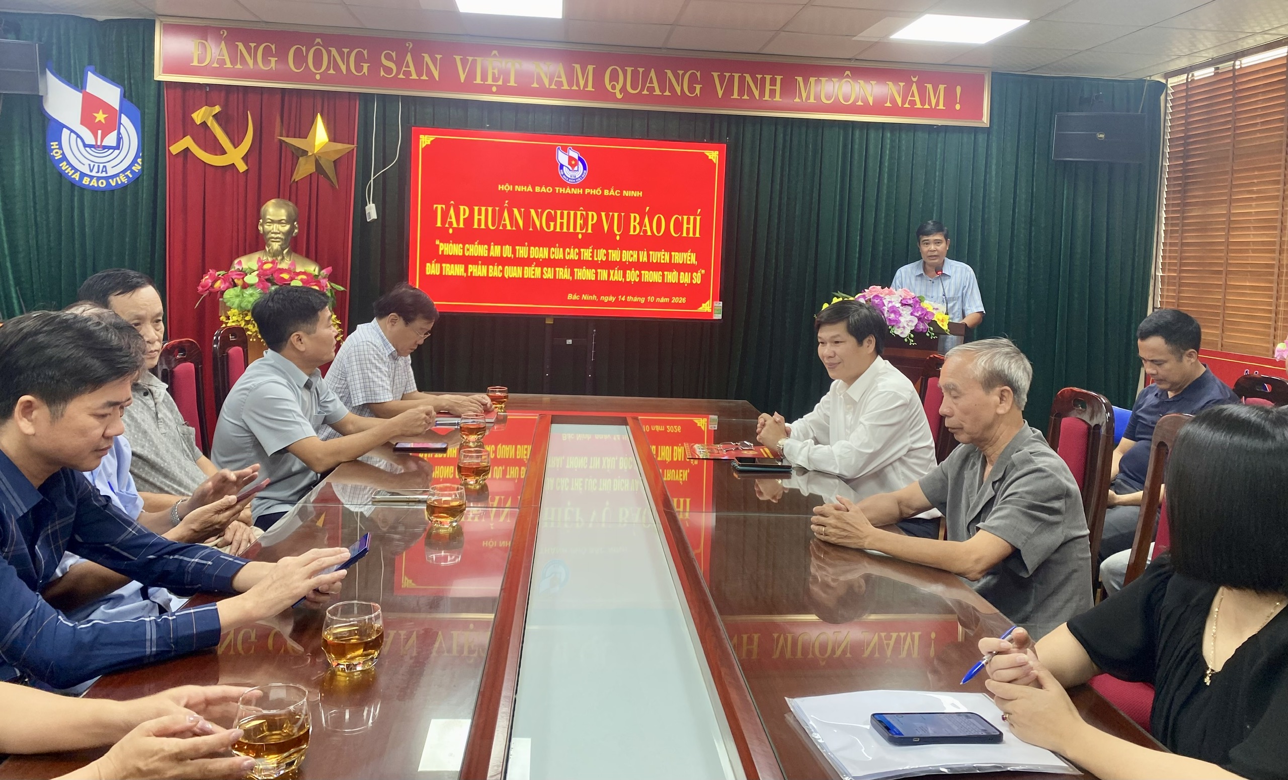 Quang cảnh lớp tập huấn.