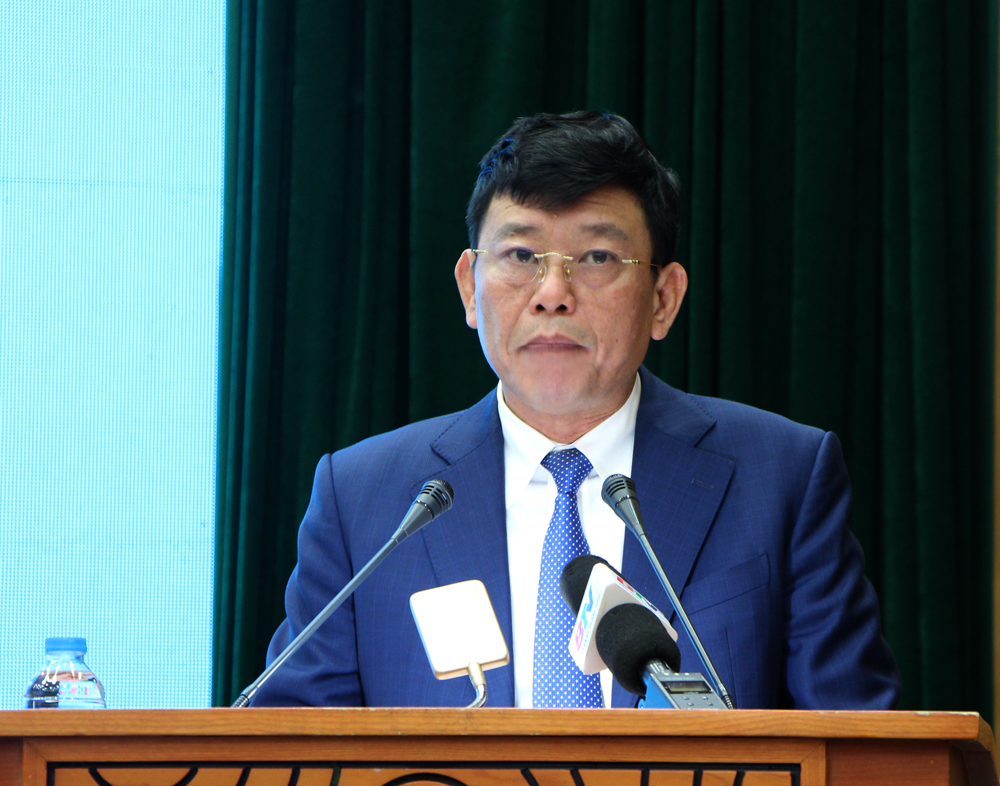 Đồng chí Ngô Tân Phượng phát biểu tại buổi tọa đàm.