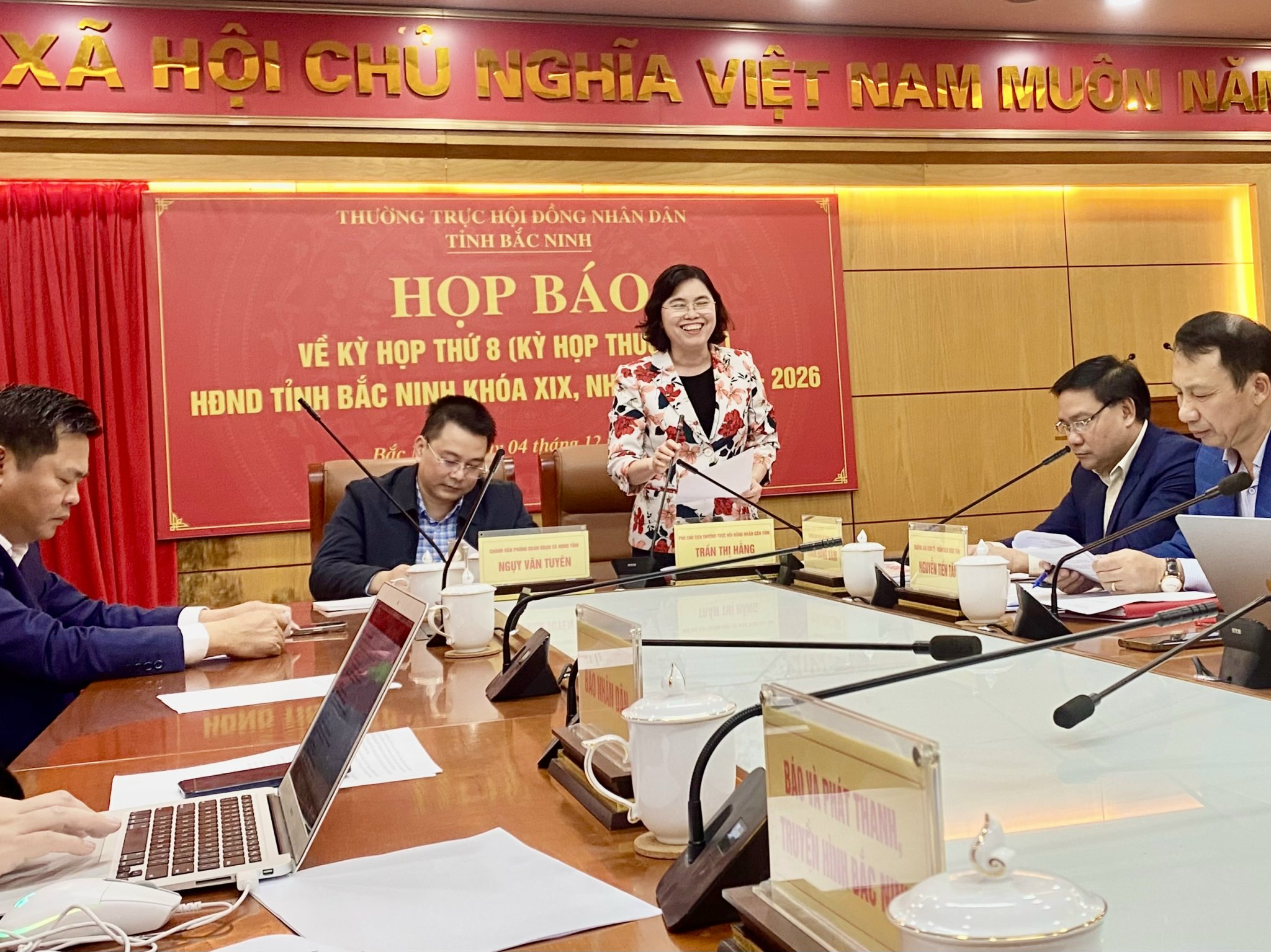 Toàn cảnh buổi họp báo