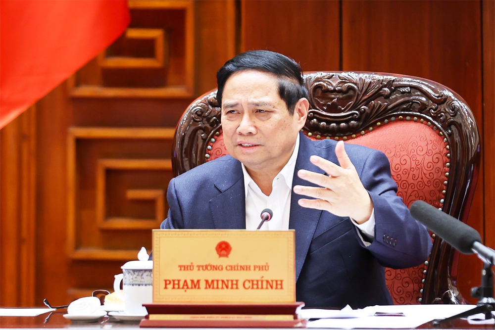 Thủ tướng Phạm Minh Chính cho ý kiến để thống nhất phương án tổ chức buổi lễ, với điểm cầu trung tâm dự kiến tại lễ khởi công dự án đầu tư xây dựng Khu đô thị thể thao Olympic (xã Thượng Phúc, thành phố Hà Nội).