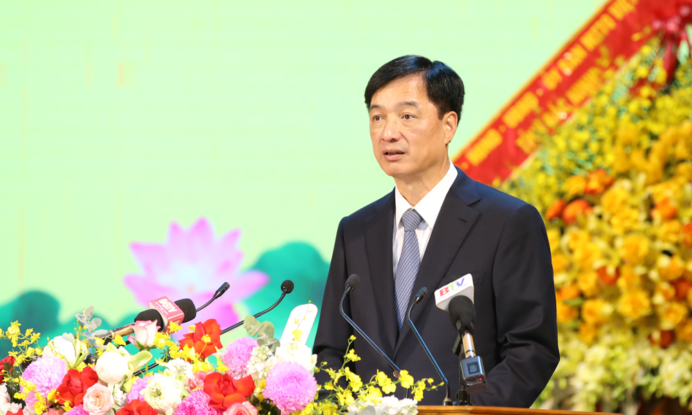 Đồng chí Nguyễn Duy Ngọc phát biểu tại buổi lễ.