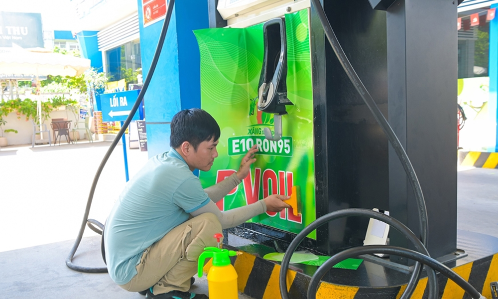 Xăng sinh học E10: Đã sẵn sàng cho cuộc chuyển đổi trên toàn quốc từ ngày 1/6.