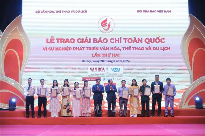 Lễ trao Giải Báo chí toàn quốc “Vì sự nghiệp phát triển Văn hóa, Thể thao và Du lịch” lần thứ hai. Ảnh tư liệu: Minh Quyết/TTXVN