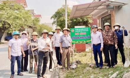 Hội Nông dân phường Cảnh Thụy ra mắt tuyến đường không rác thải.
