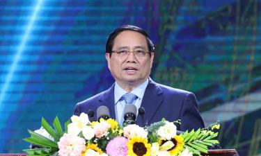 Thủ tướng nhấn mạnh, trong kỷ nguyên mới, công tác phòng, chống tham nhũng, lãng phí, tiêu cực tiếp tục được Đảng, Nhà nước ta xác định là một nhiệm vụ trọng tâm vừa cấp bách, vừa lâu dài, là tiền đề quan trọng thúc đẩy sự phát triển nhanh và bền vững của đất nước.