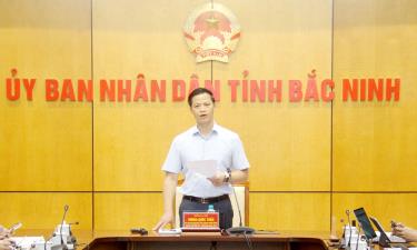 Đồng chí Vương Quốc Tuấn phát biểu tại hội nghị.