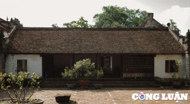 Chùa Bổ Đà là một trong những trung tâm Phật giáo lớn của dòng thiền phái Trúc Lâm, nơi đây còn giữ nguyên bản nét kiến trúc truyền thống Việt cổ.