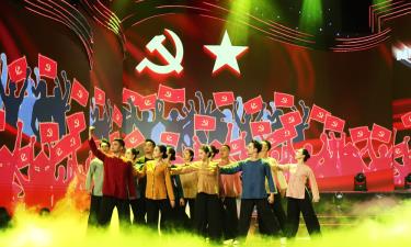 Chương trình nhằm ôn lại truyền thống vẻ vang, khẳng định vai trò lãnh đạo toàn diện của Đảng trong suốt tiến trình cách mạng.